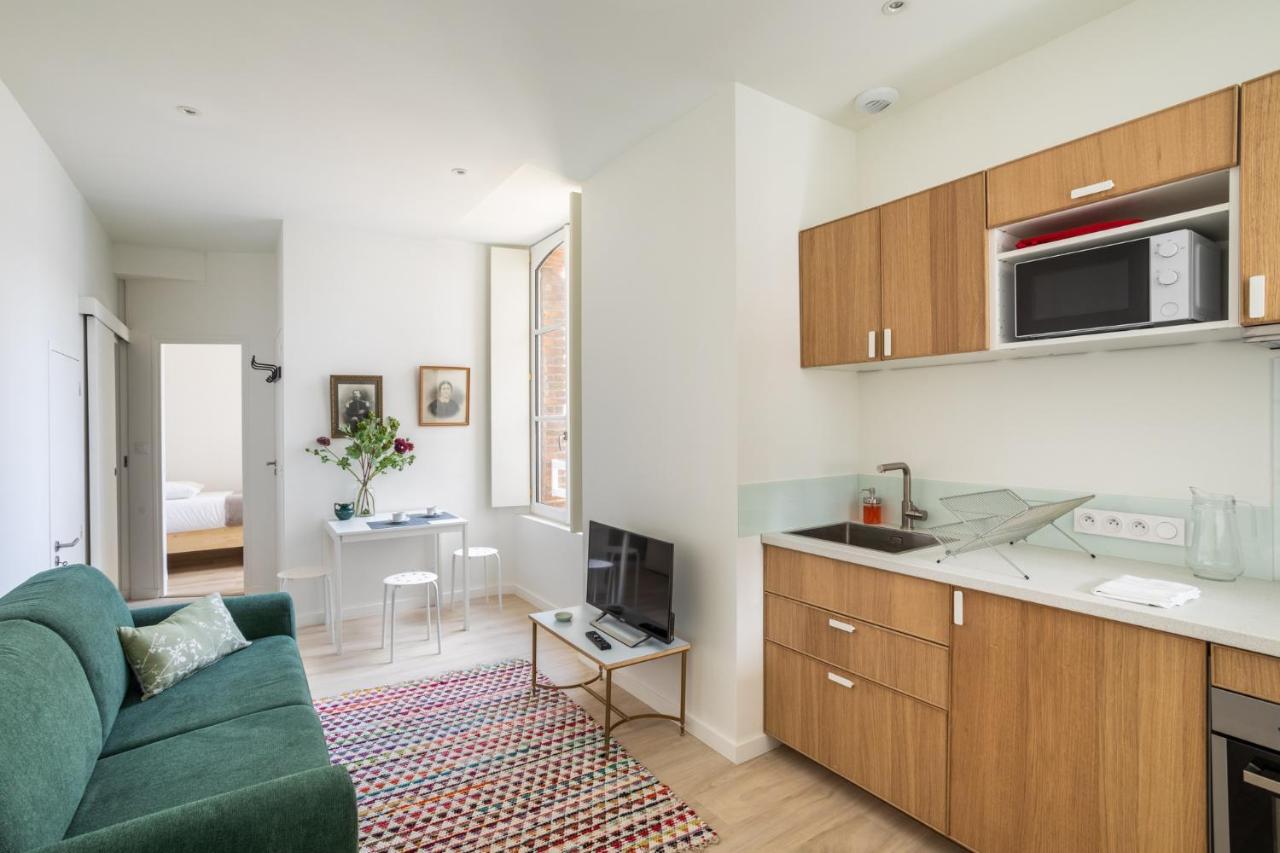 Les Carmelites - Appartements Dans L'Hyper-Centre De レンヌ エクステリア 写真