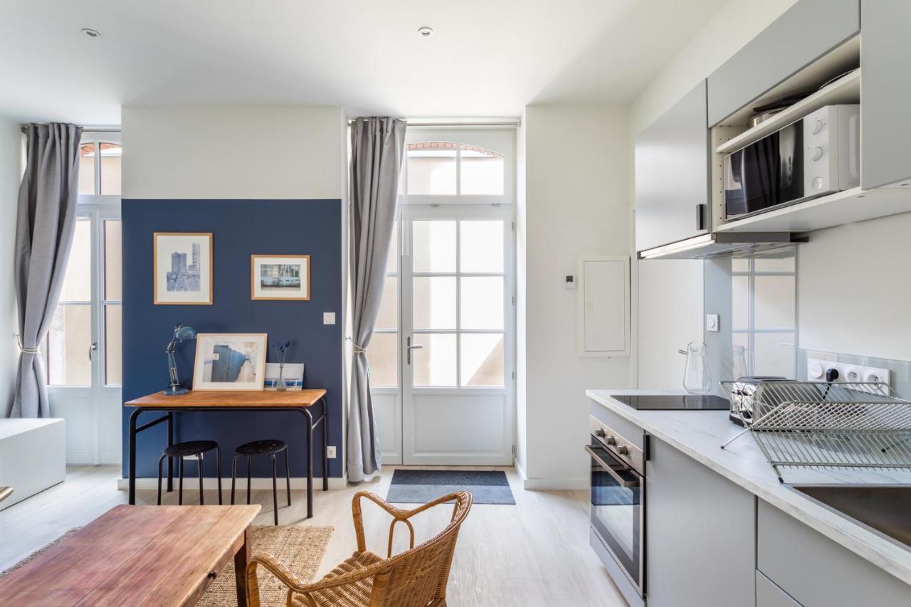 Les Carmelites - Appartements Dans L'Hyper-Centre De レンヌ エクステリア 写真